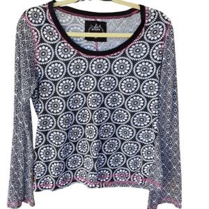 Prana Women’s Black White Mandala Print Pink Thread Long sleeve Yoga Top